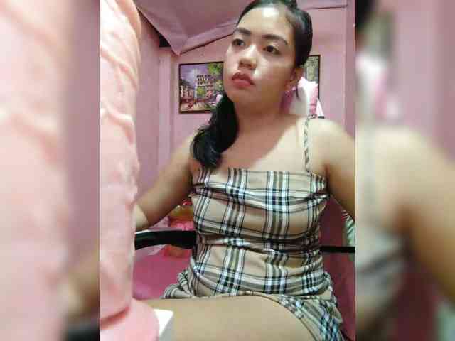 hornylittleprincess69 webcam