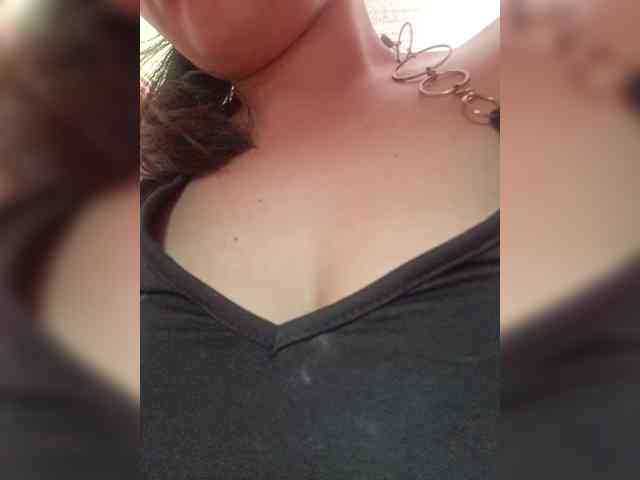 hornylittleprincess69 webcam