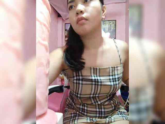 hornylittleprincess69 webcam