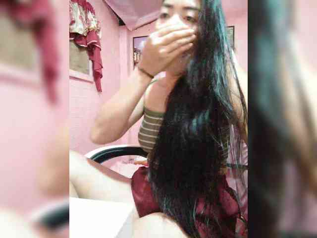 hornylittleprincess69 webcam