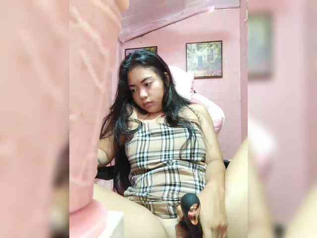 hornylittleprincess69 webcam