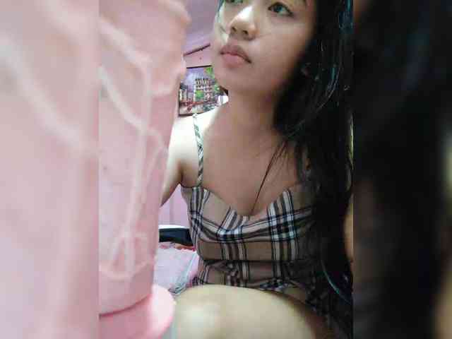 hornylittleprincess69 webcam