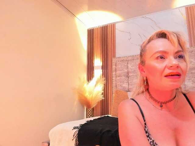 taylor-anastasia webcam