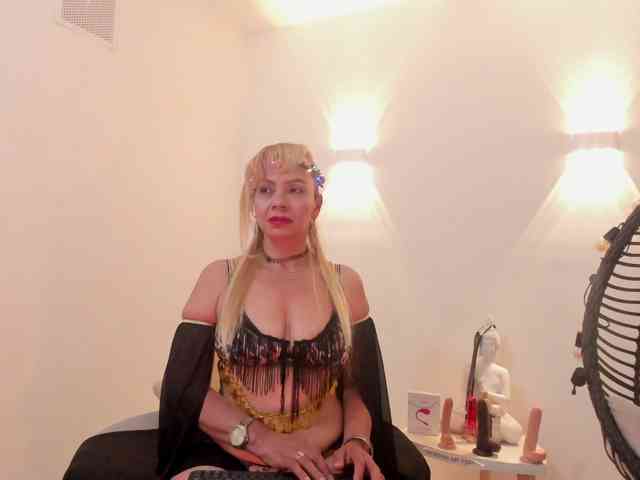 taylor-anastasia webcam