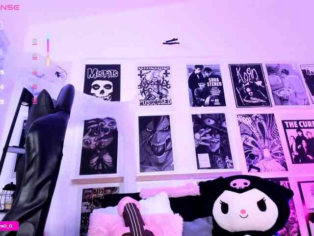Lexyjoyce webcam