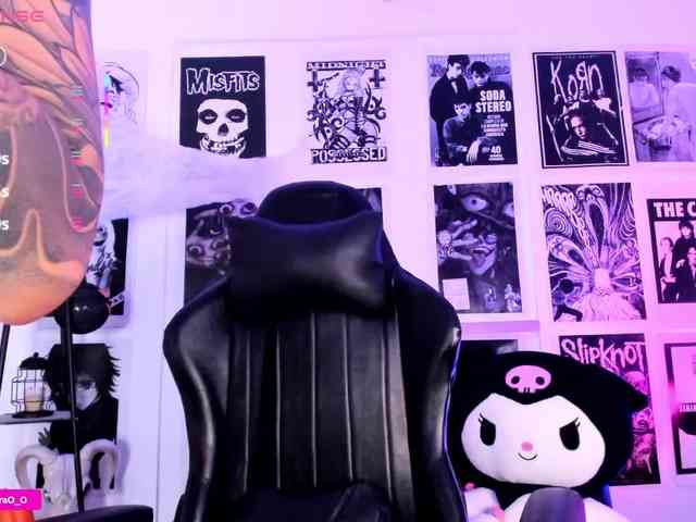 Lexyjoyce webcam