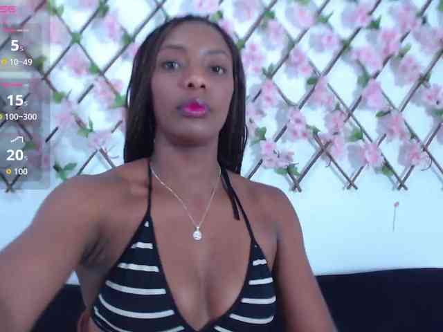 tiffany-gomez9 webcam