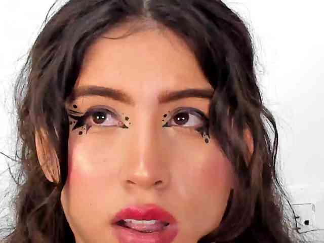 Bong-cams9392 webcam