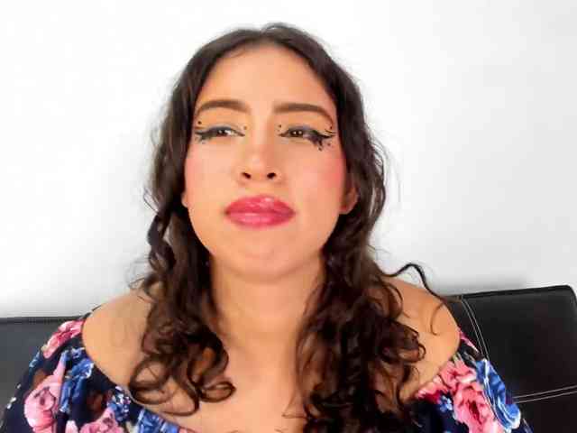 Bong-cams9392 webcam