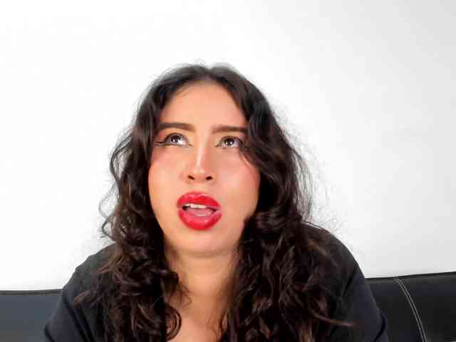 Bong-cams9392 webcam