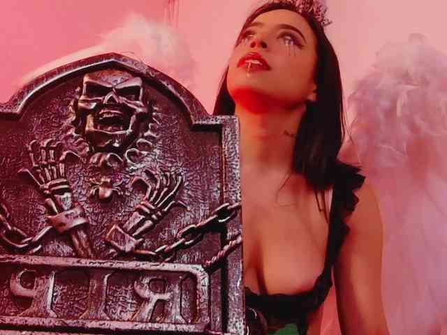 DirtyLittleSlut webcam