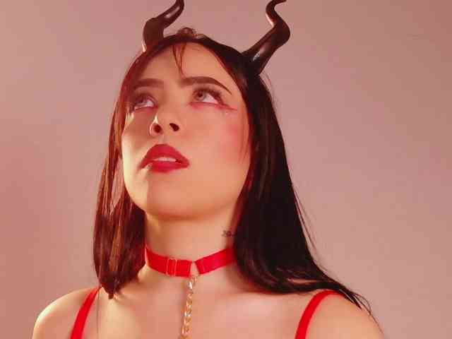 DirtyLittleSlut webcam