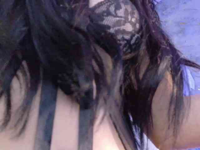 DirtyLittleSlut webcam