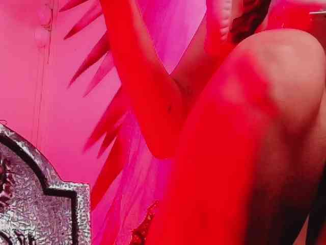 DirtyLittleSlut webcam