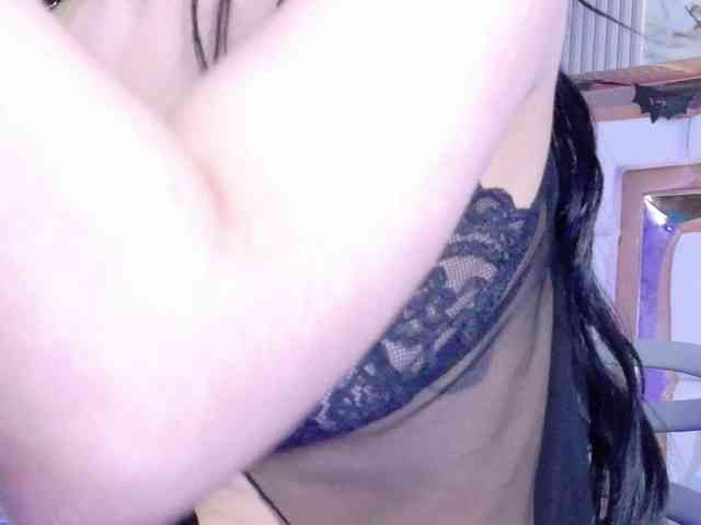 DirtyLittleSlut webcam