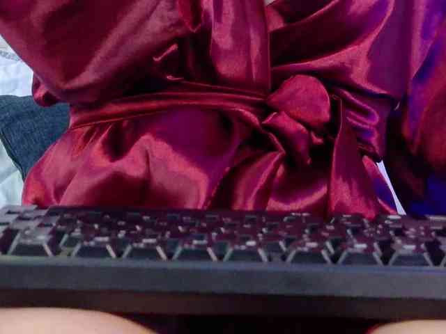 DirtyLittleSlut webcam
