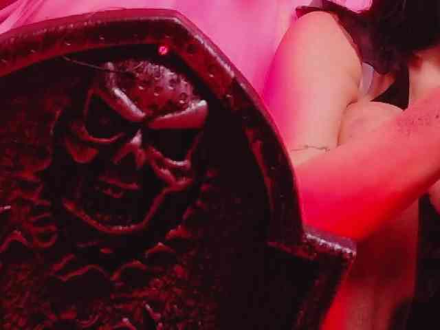 DirtyLittleSlut webcam