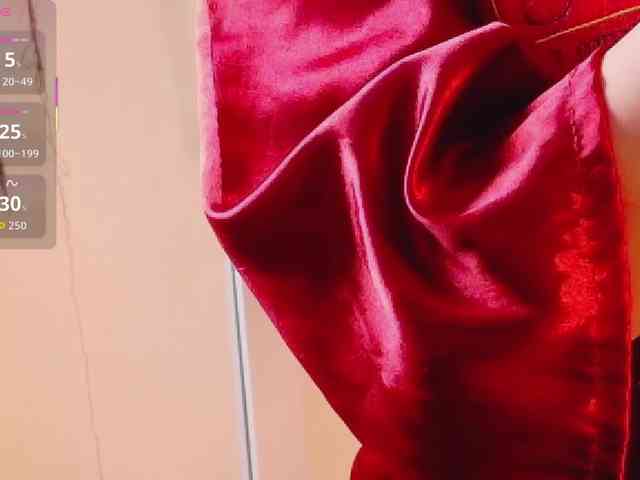 DirtyLittleSlut webcam