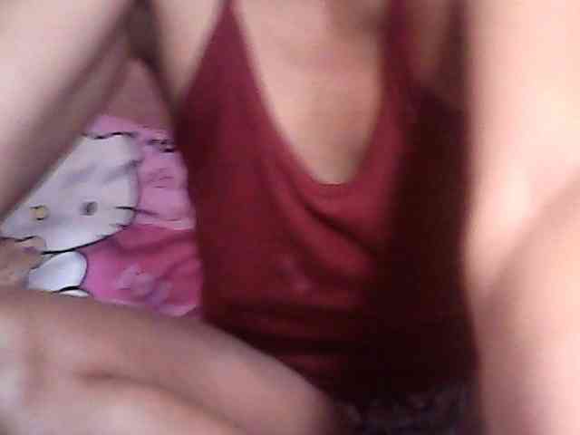 Yummyasian22 webcam
