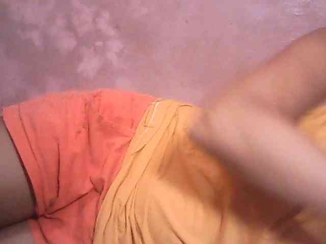 Yummyasian22 webcam
