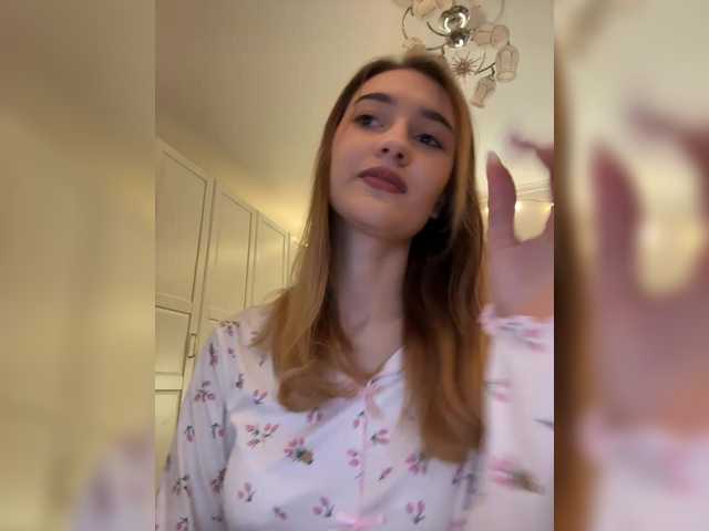 Vai a chattare su -Lana-Chester- -Lana-Chester-