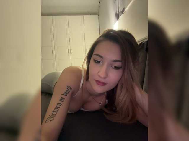 Gratis Live Sexcam mit -Lana-Chester- -Lana-Chester-