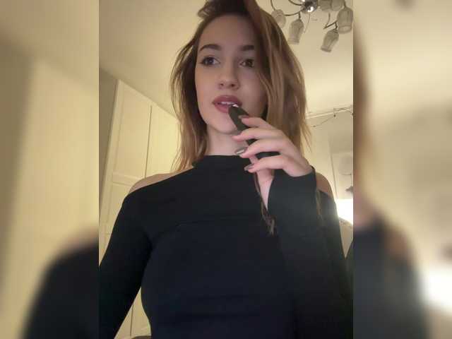 Vai a chattare su -Lana-Chester- -Lana-Chester-