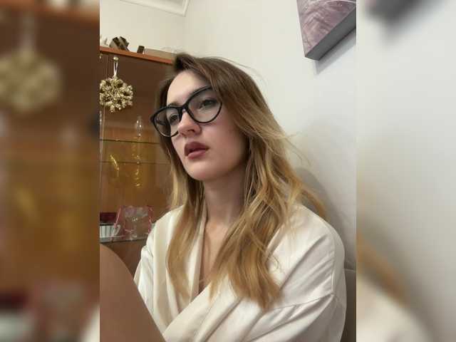 Vai a chattare su -Lana-Chester- -Lana-Chester-