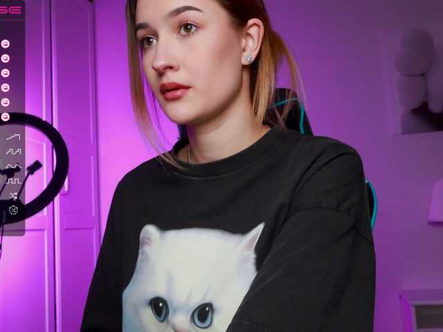 Gratis Live Sexcam mit -Lana-Chester- -Lana-Chester-