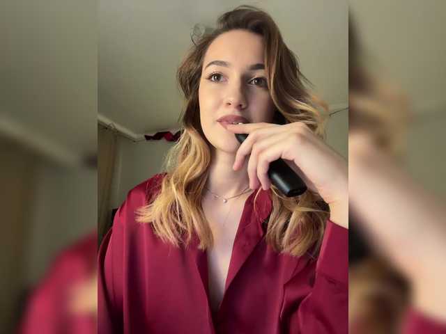 go to chat with -Lana-Chester-