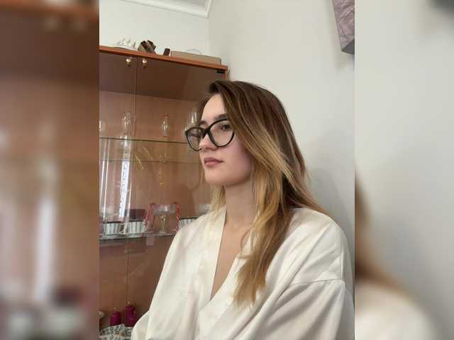 Vai a chattare su -Lana-Chester- -Lana-Chester-