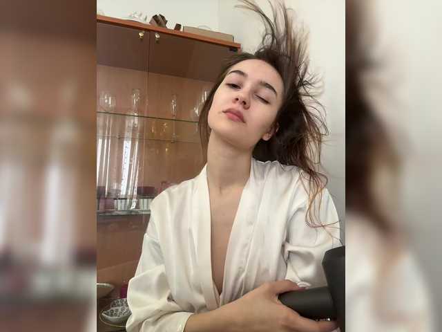 Vai a chattare su -Lana-Chester- -Lana-Chester-