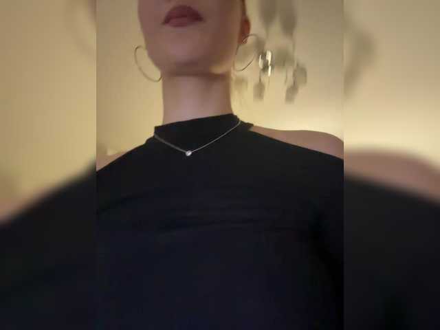 Vai a chattare su -Lana-Chester- -Lana-Chester-