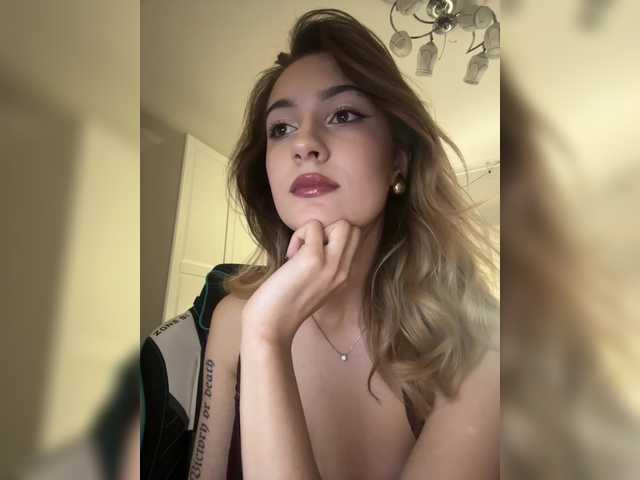 Gratis Live Sexcam mit -Lana-Chester- -Lana-Chester-