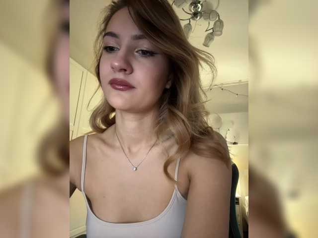 Vai a chattare su -Lana-Chester- -Lana-Chester-