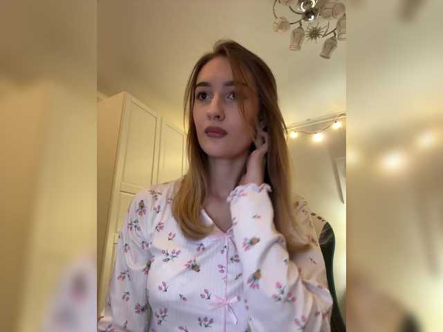 Vai a chattare su -Lana-Chester- -Lana-Chester-