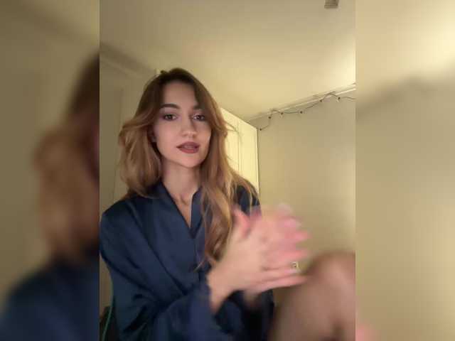 -Lana-Chester- webcam