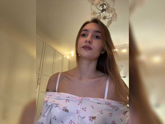 Vai a chattare su -Lana-Chester- -Lana-Chester-