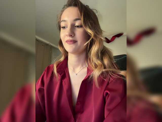 go to chat with -Lana-Chester-