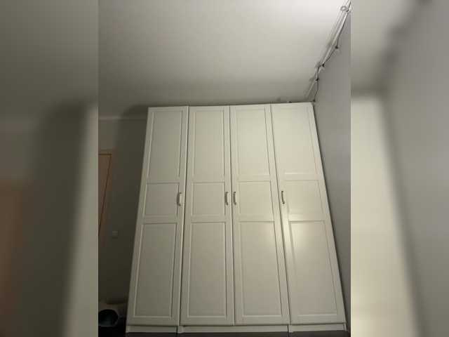 Vai a chattare su -Lana-Chester- -Lana-Chester-