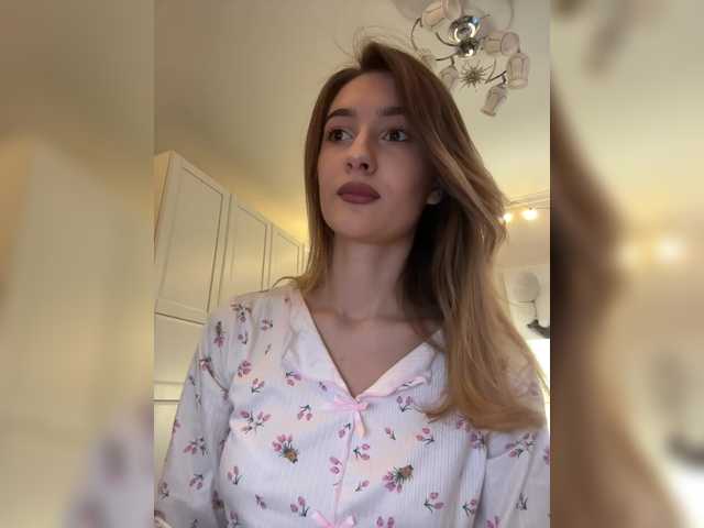 Vai a chattare su -Lana-Chester- -Lana-Chester-