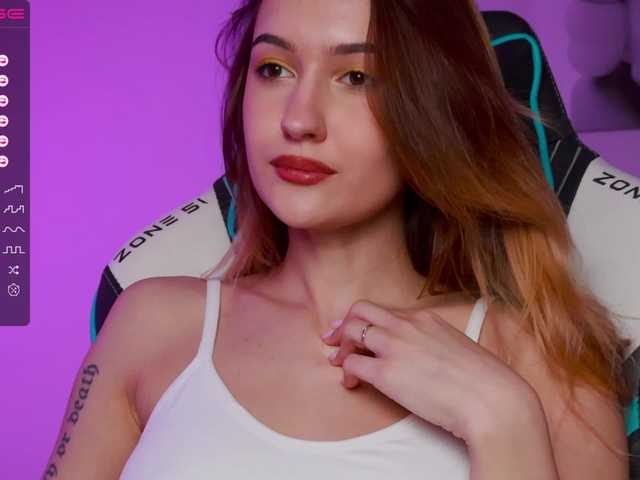 Accedi alla chat con il nickname -Lana-Chester- -Lana-Chester-