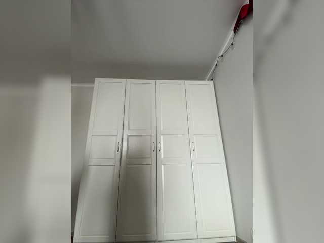 go to chat with -Lana-Chester-