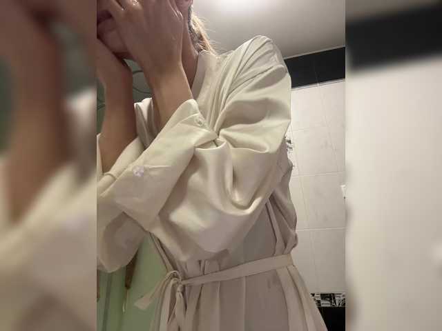 Vai a chattare su -Lana-Chester- -Lana-Chester-