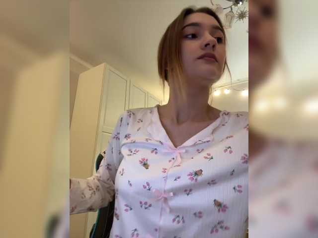 Vai a chattare su -Lana-Chester- -Lana-Chester-