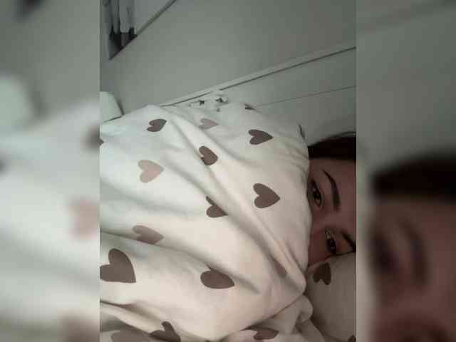 -Lana-Chester- webcam