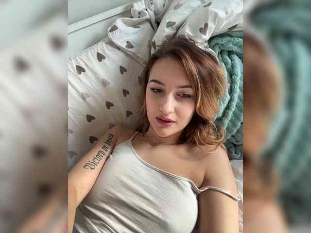 -Lana-Chester- webcam