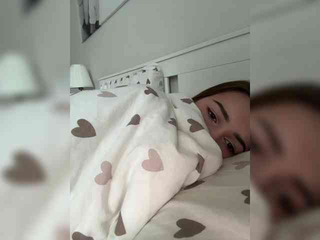 -Lana-Chester- webcam