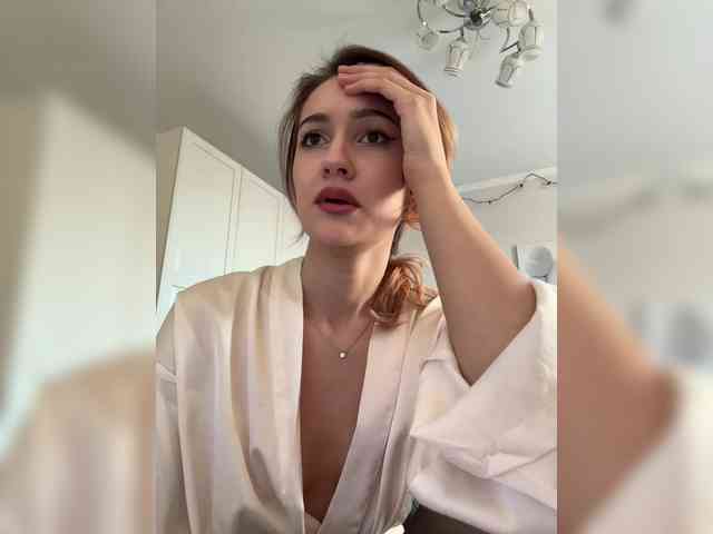 -Lana-Chester- webcam