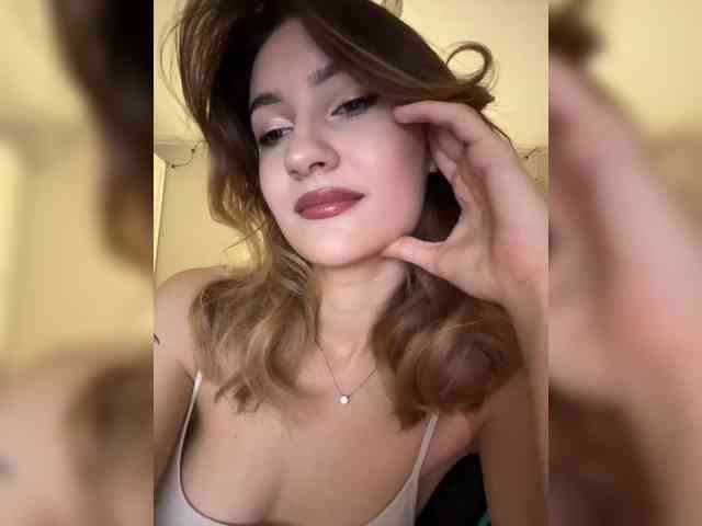 -Lana-Chester- webcam